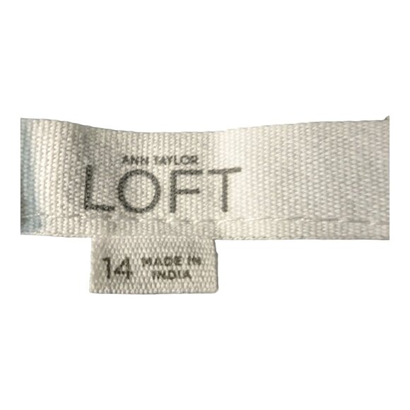 NWT Ann Taylor LOFT Riviera Shorts Women's Size 8 Navy Tiered Lace Eyelet NEW - Picture 6 of 8